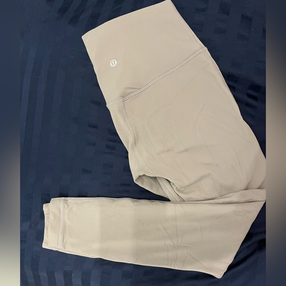 lululemon athletica light gray Align 25” size 2 Leggings